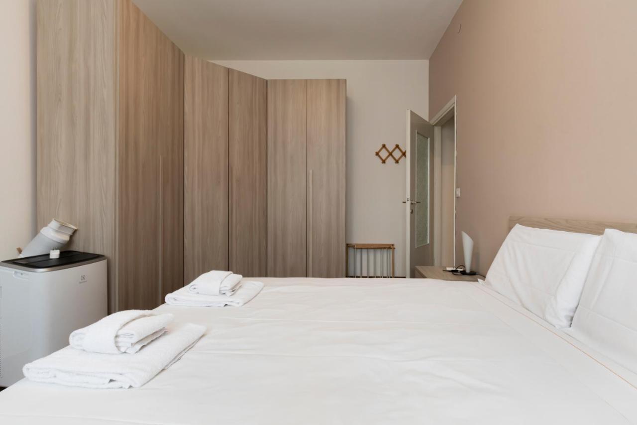 I Host Apartment - Giambellino 40 Milán Exteriér fotografie