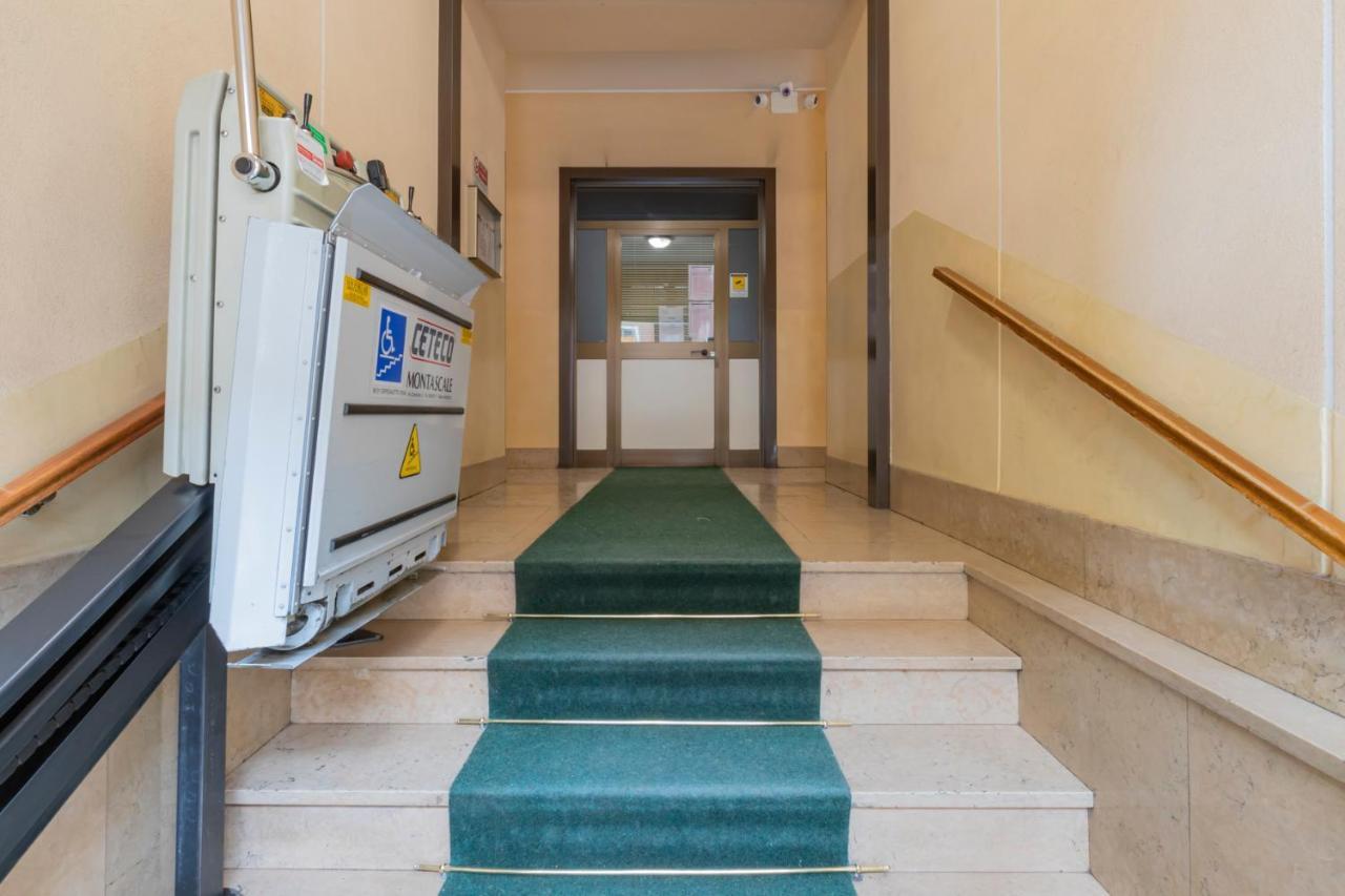 I Host Apartment - Giambellino 40 Milán Exteriér fotografie